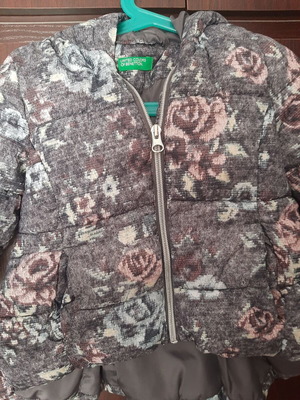 Μουφανάκι Benetton για κορίτσι 2 ετών σαν καινούργιο, μαύρο και γκρι