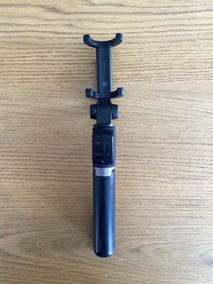 Huawei selfie stick and tripod with Bluetooth remote like new