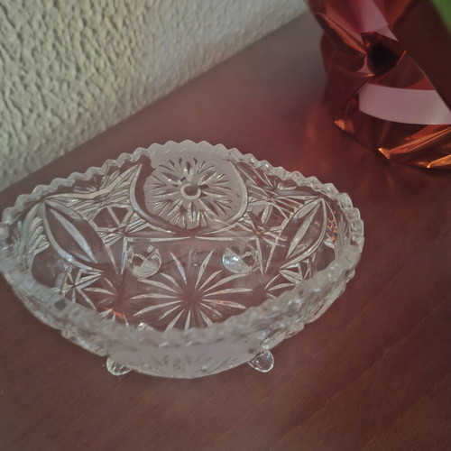 Small glass fondant dishes