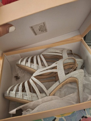 Menbur silver sandals like new with strass, size 40