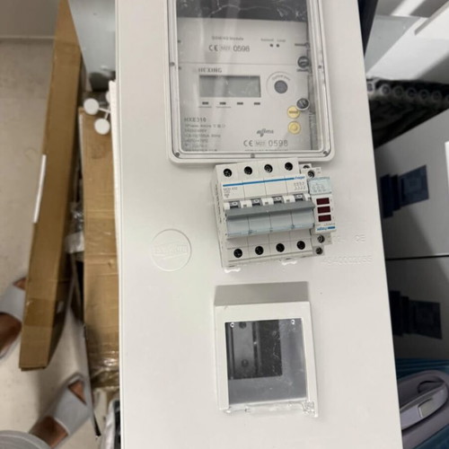 Hexing Net Metering 3-Phase Meter with Modem and Fuse Box new