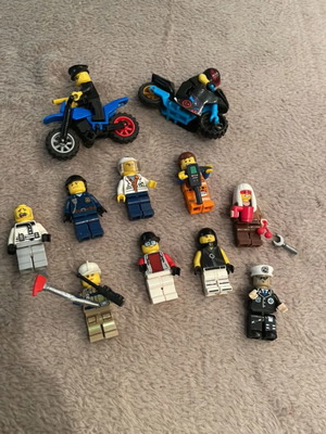 Lego City bundle with used figures and motorcycles