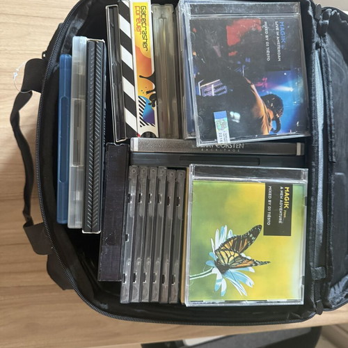 Proel DJ Record Bag like new for vinyl and CD storage