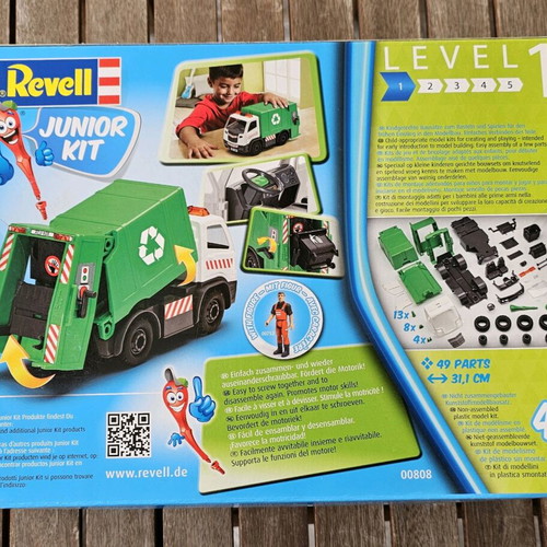 Revell Junior Kit Garbage Truck New