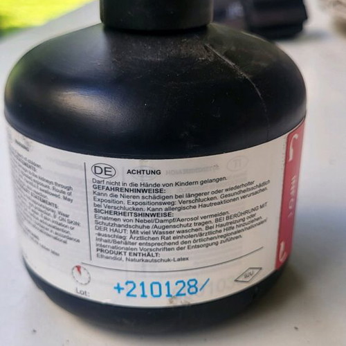 Renault car tire sealant new