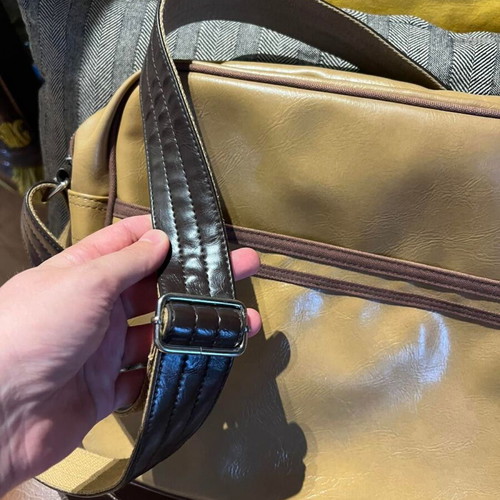 Fred Perry Messenger Shoulder Bag like new, beige and brown