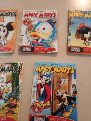 Comics collectible various like new