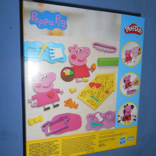 Play Doh Peppa Pig Stylin Set modeling clay new