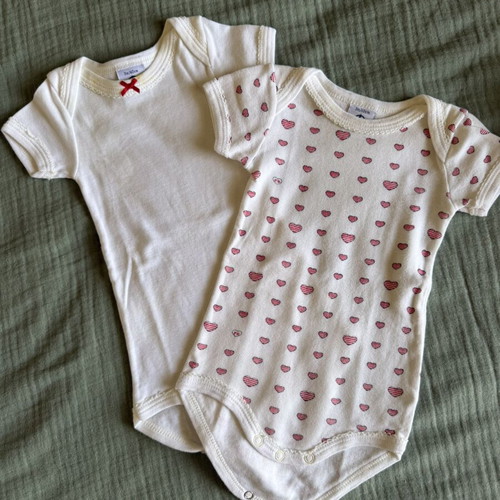 Petit Bateau baby bodysuits used, pack of two for 3-month girl