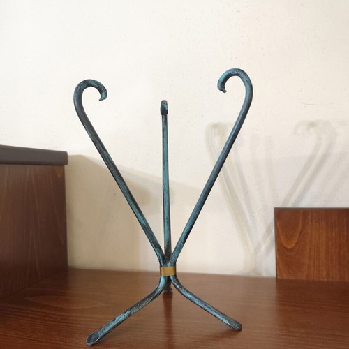 Metal plant pot stand like new with gold detail