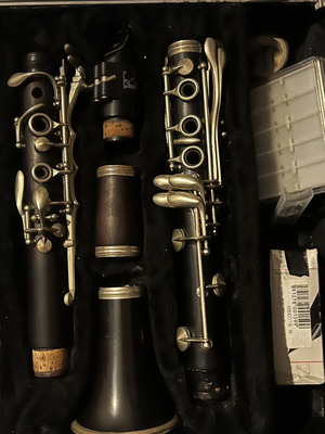 Wood Clarinet used