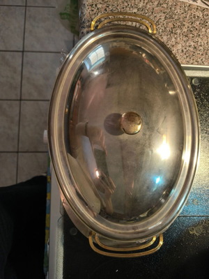 Stainless Steel Oval Serving Dish like new with Pyrex tray and lid