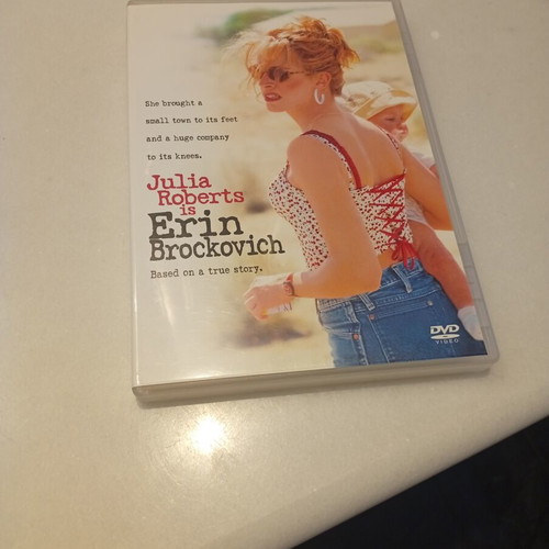 Erin Brockovich DVD like new, adventure with subtitles