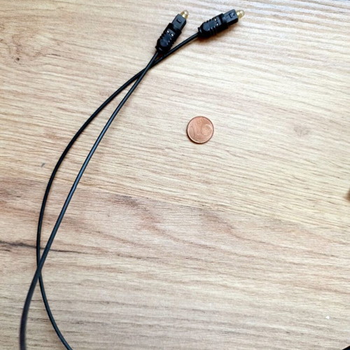 Optical digital audio cable 1m male to male