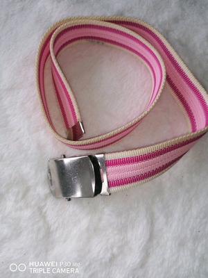 Women’s belt like new, size 90, white and pink