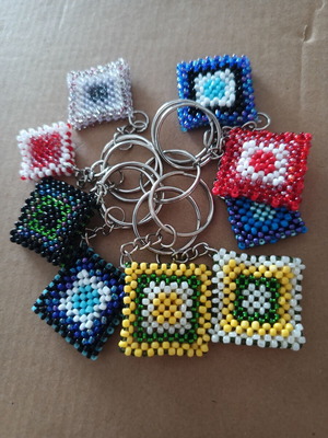 Handmade beaded keychain new, multicolor