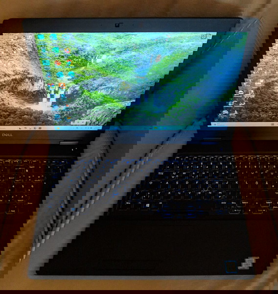 Dell Latitude 5590, 15.6", i5 8250U,16GB Ram,512GΒ SSD,HDMI,DP,WebCam,Full HD, Win.11Pro.