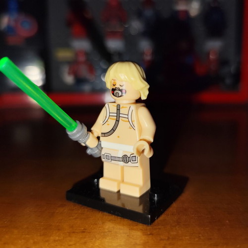 Luke Skywalker Bacta Tank Outfit figure like new