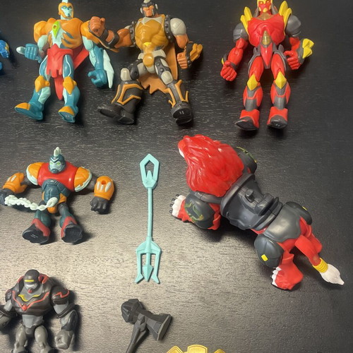 Gormiti figures pack of 40, like new