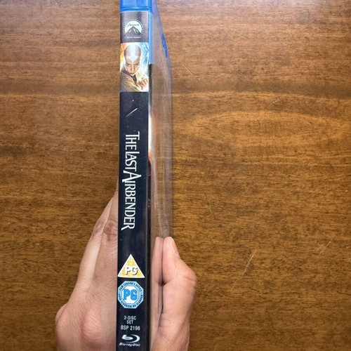 The Last Airbender Blu-ray and DVD like new, English subtitles