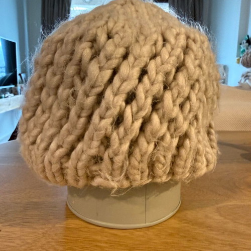Zara knitted hat and long scarf set used