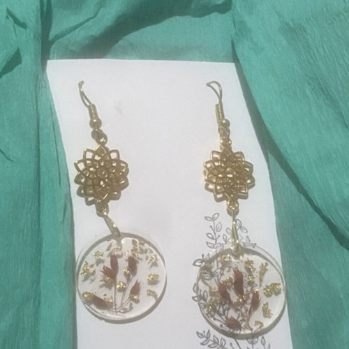 Women's earrings new, elegant design