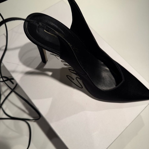 Sante Black Pumps Size 39 Like New