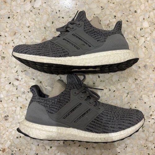 Adidas Ultraboost sneakers used, size 39.5, gray