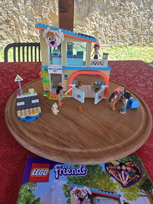 LEGO Friends Heartlake City Vet Clinic set used, 258 pieces