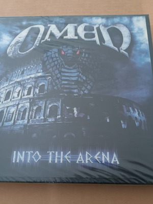 Omen Into the Arena box set ολοκαίνουριο με LP, CD και T-shirt