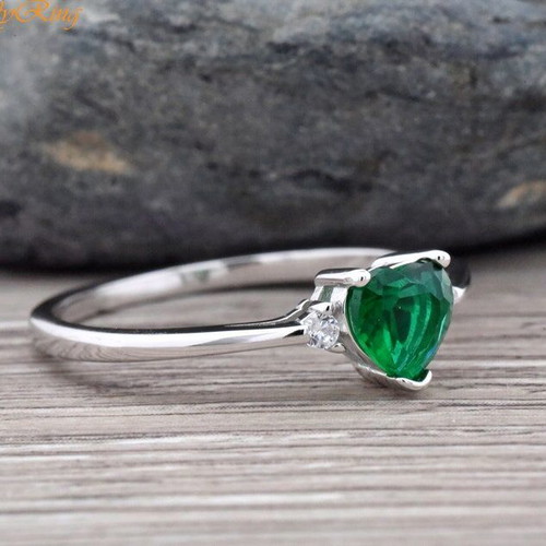 Solitaire Ring with Zircon in Plated Silver 925