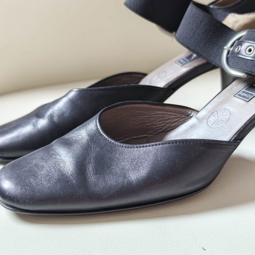 Gabor leather high heel shoes, size 38.5, black