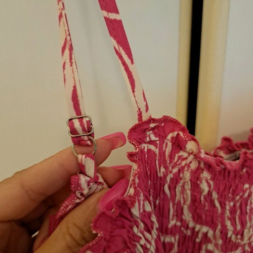 Mini dress pink like new, very airy
