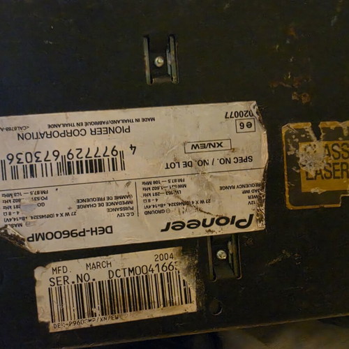 Pioneer 9600 MP car stereo