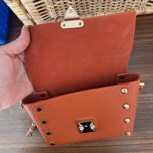 Vintage bag like new, orange with gold chain strap