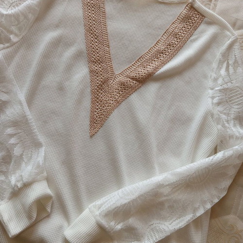 Pullover size L new, unworn, perfect