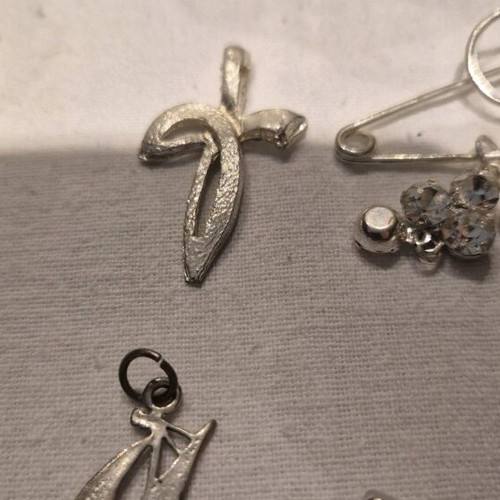 Decorative items new, various from collection