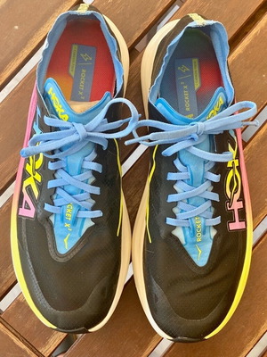 Hoka Rocket X 2 carbon running shoes, size 44.5