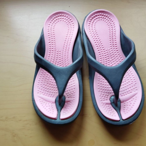 Flip flops used, size 37, 23 cm, pink and gray