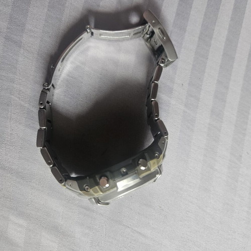 Casio G-Shock G-3100 watch used with metal bracelet