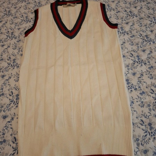 Kazaka unisex ecru with red and blue trim