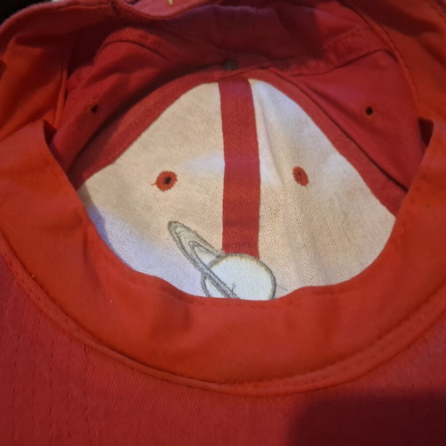 Planet Hollywood hat jockey large red like new