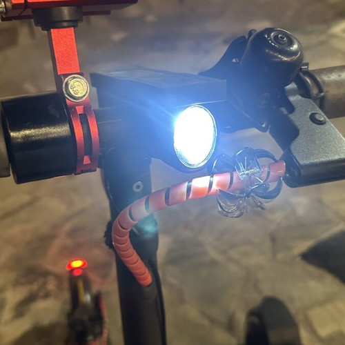 Xiaomi Pro2 electric scooter used with extra accessories