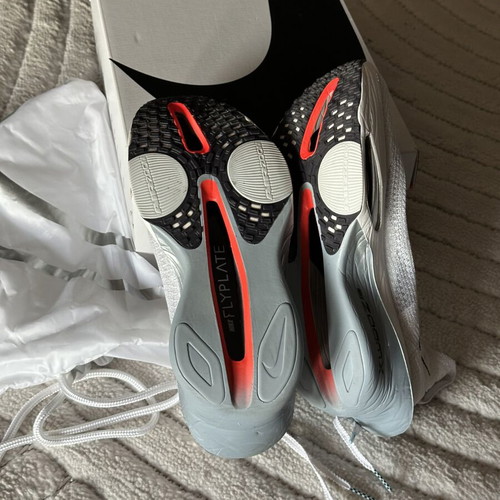 Nike Alphafly 3 ZoomX running shoes size 42 new, black and white