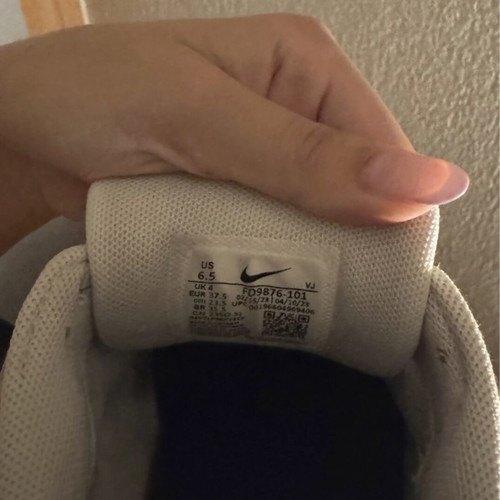 Nike P6000 women's silver sneakers size 37.5