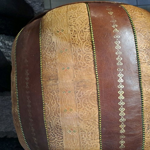 Leather pouf used, height 45 cm, diameter 50 cm, handmade Tunisia