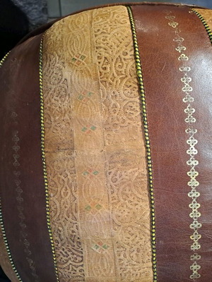 Leather pouf used, height 45 cm, diameter 50 cm, handmade Tunisia