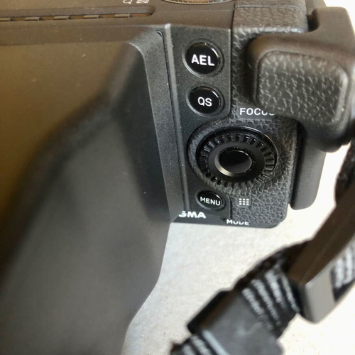 Sigma FP L-mount Cine/Stills Camera UHD 4K 24.6MP Full-frame