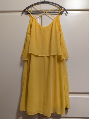 Bill Cost dress XL new, yellow with lining and slip