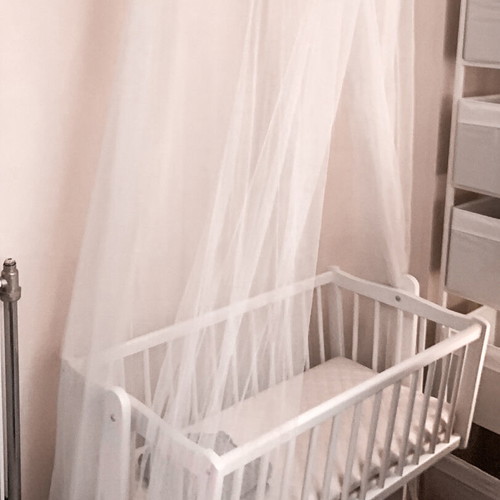 Beboulino wooden white baby cot with Greco strom mattress like new